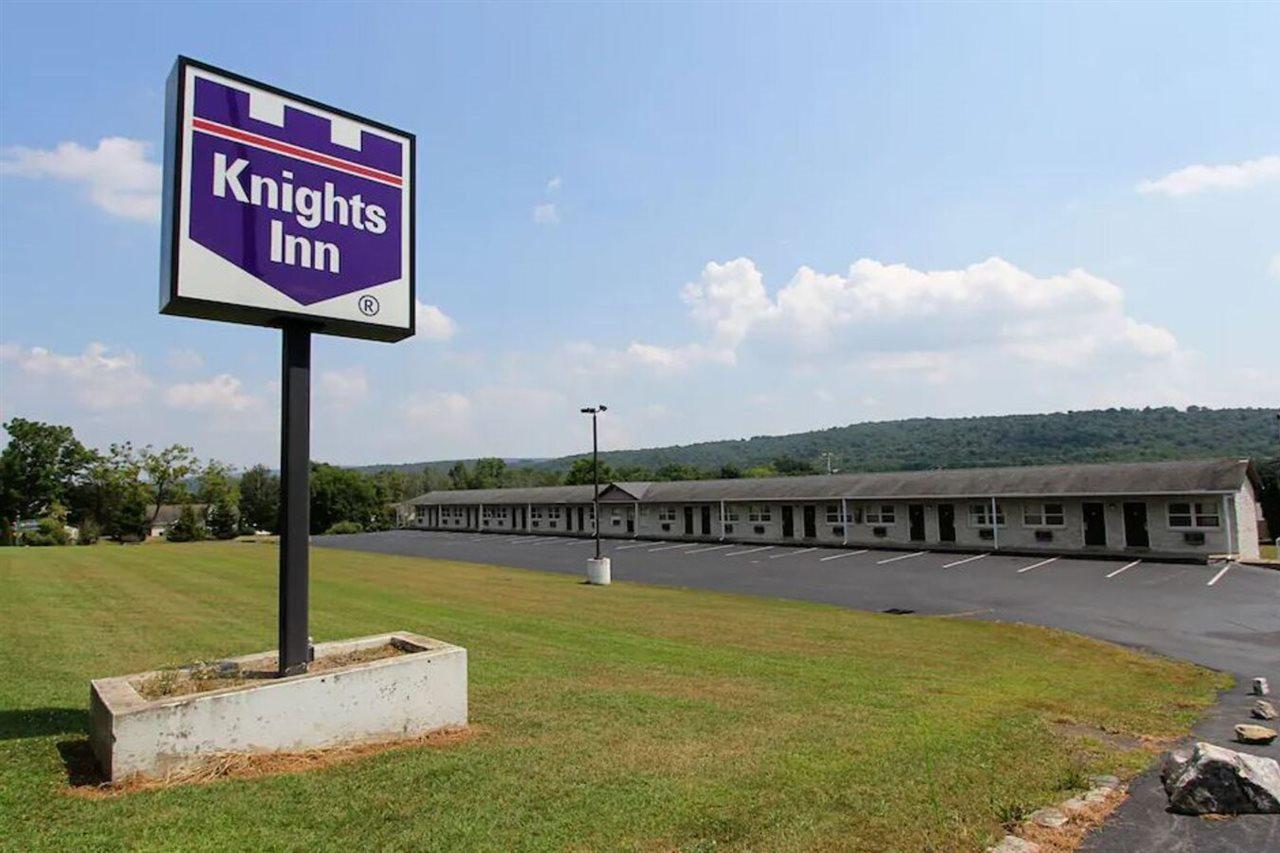 Knights Motel 2*