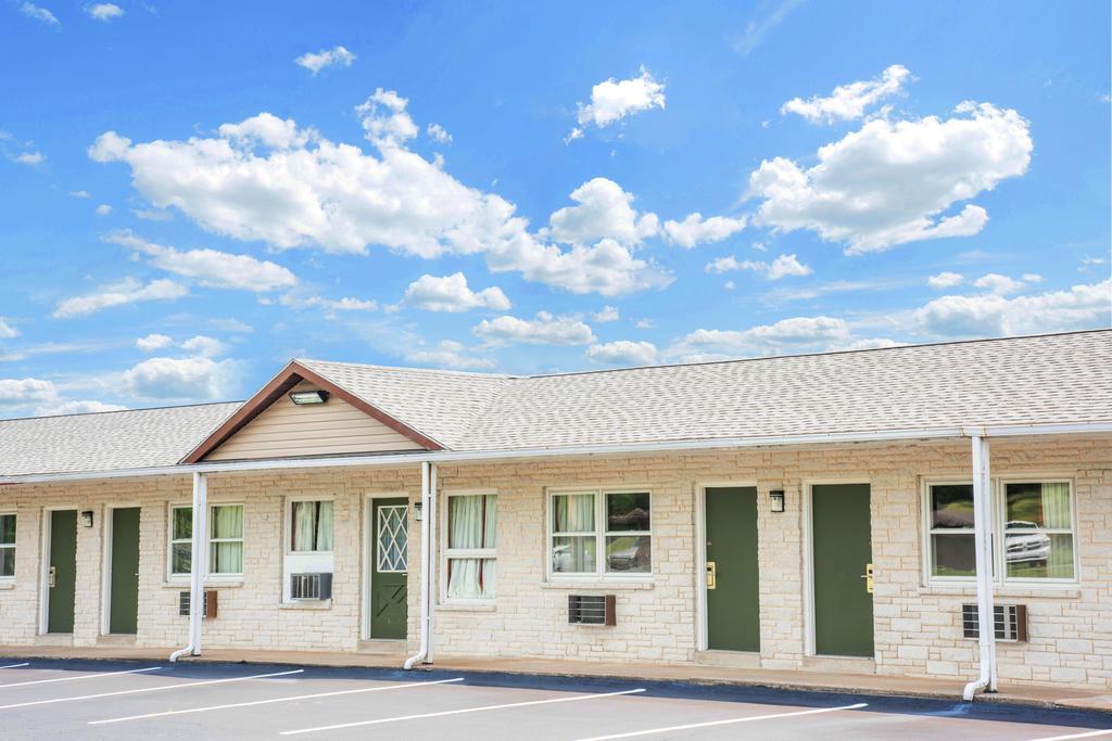 Knights Pine Grove (Schuylkill County)
